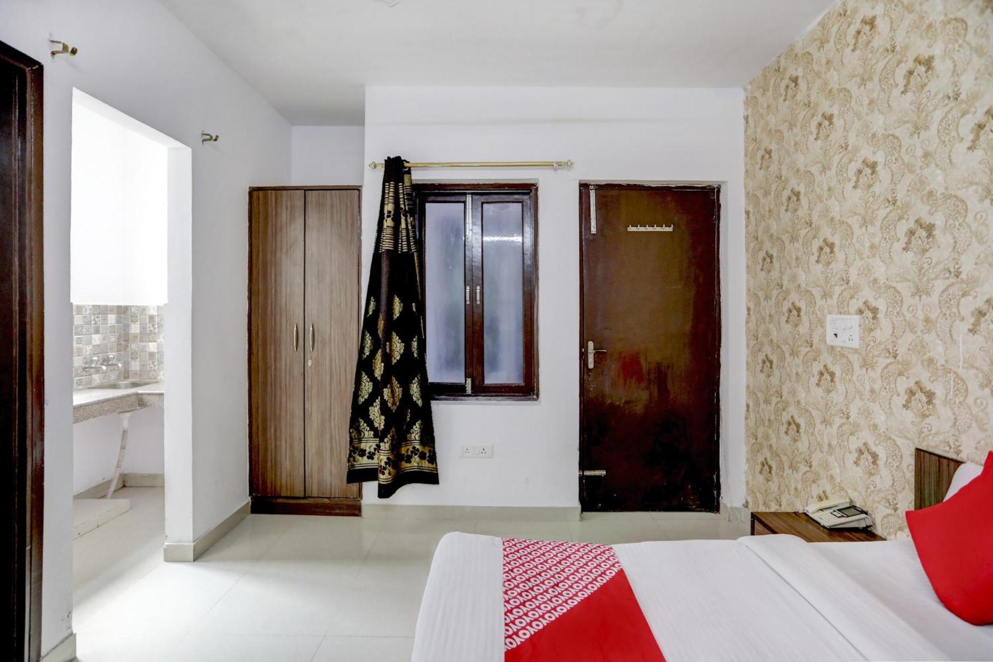 Hotel O Blissbourn Nueva Delhi Exterior foto